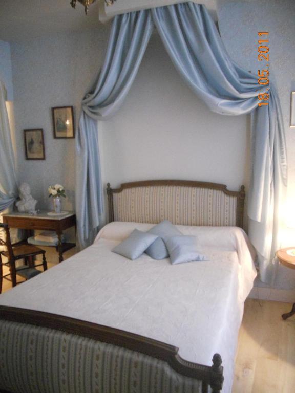 Les Drapiers De Villenouvelle Montauban Chambre photo